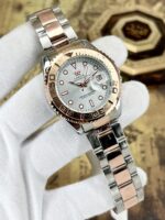 "Luxury Watch – Premium Elegant Classic Wristwatch"