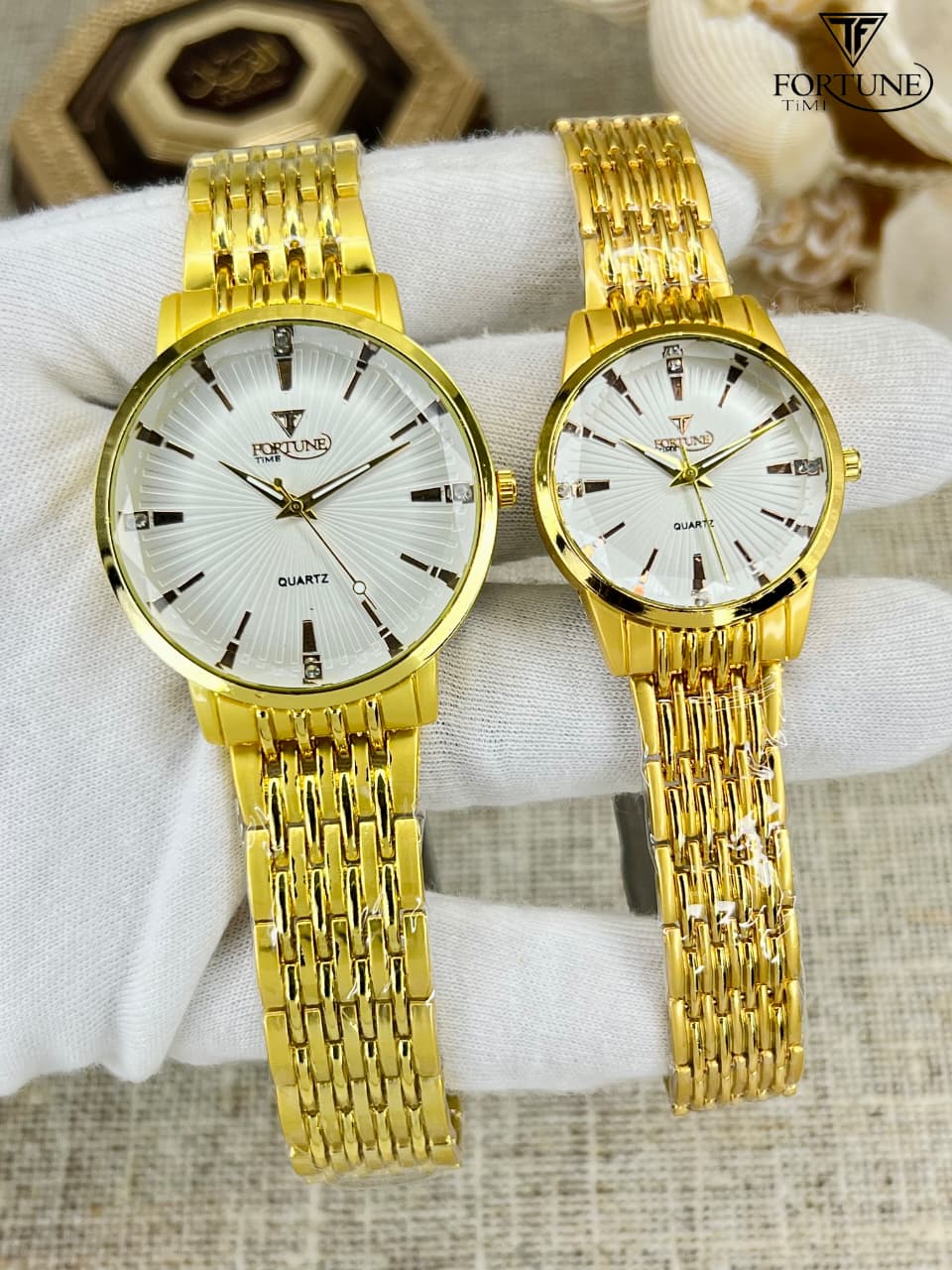 WhatsApp-Image-2025-08-30-at-11.53.52_b749a6eb.jpg "Couple Pair Watch – Stylish Matching Watches for Men & Women - Image 1